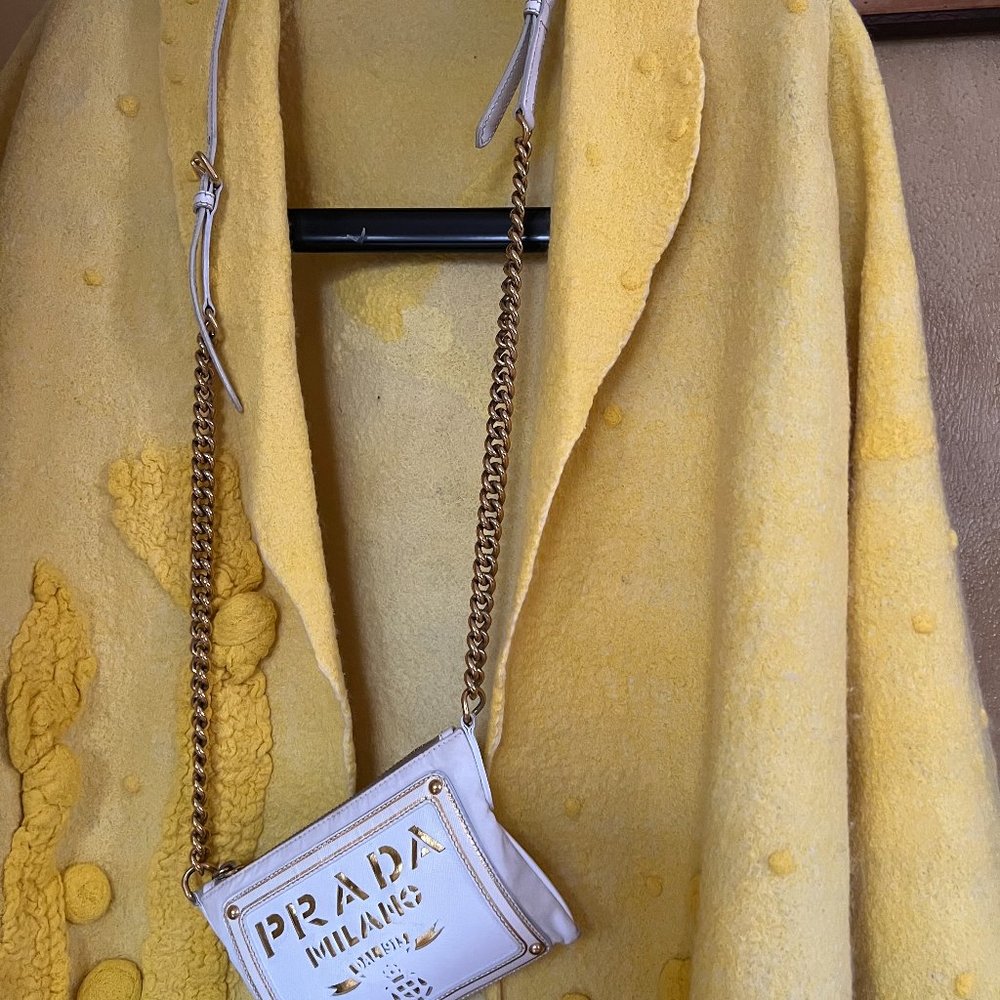 Prada bandolierra logo tessuto white crossbody.
